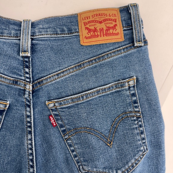 Levi’s ribcage straight ankle 28 Classic Blue Women's Jeans - Picture 4 of 7